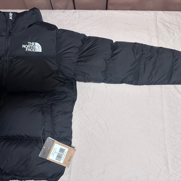 The North Face Men's Charcoal Puffer Jacket - Picture 5 of 12